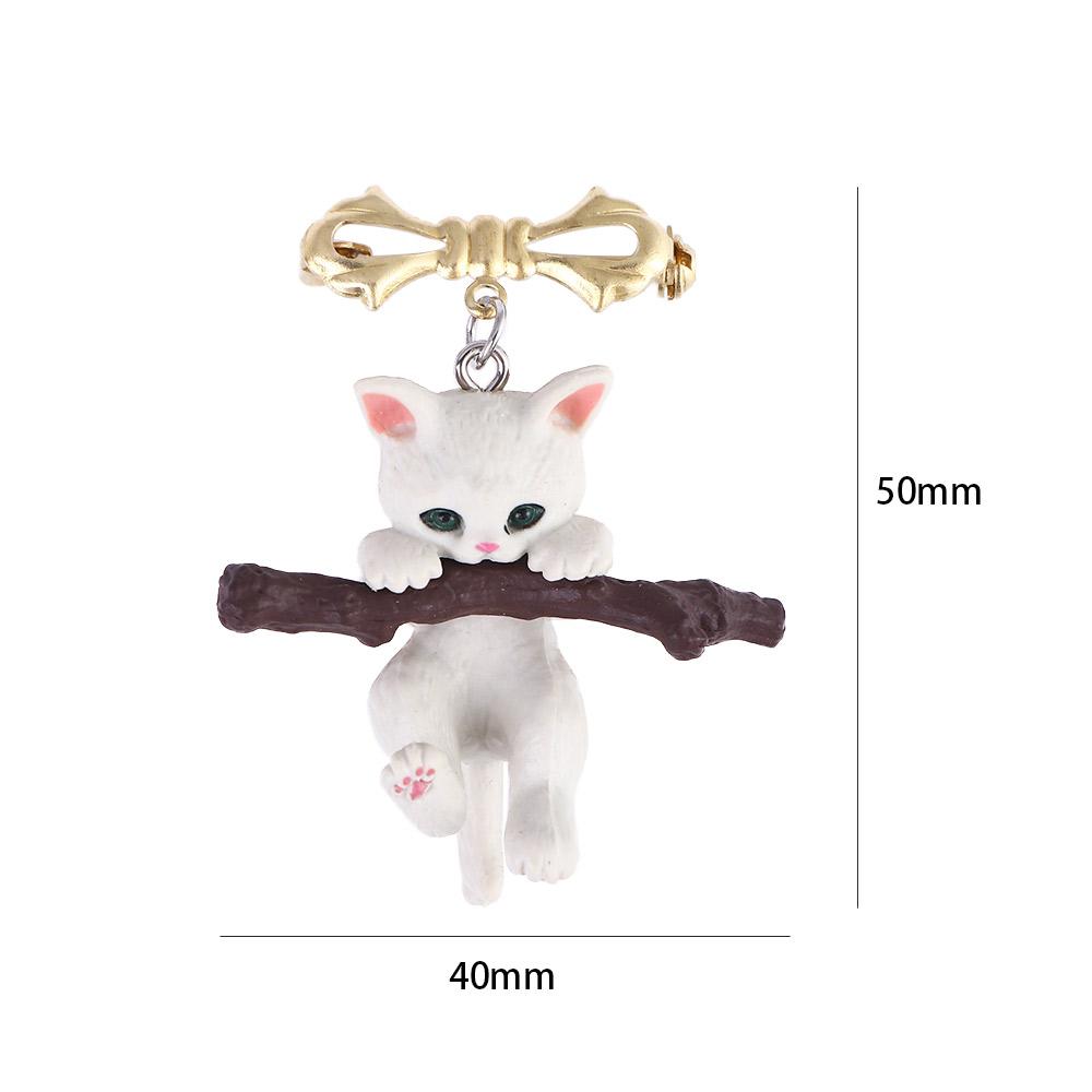Boys Resin Holding a Branch Cat Women Brooch Korean Style Badge 3D Cat Brooch Clothes Accessories