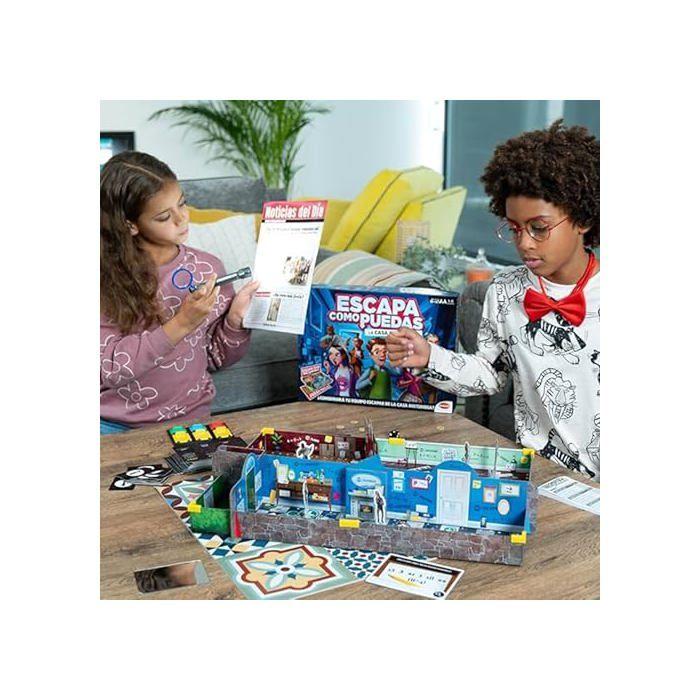 Jeu de plateau d'évasion - Bizak - Plateau de jeu en 3D - 80 cartes de pistes - 15 cartes de hasard - 38 pièces