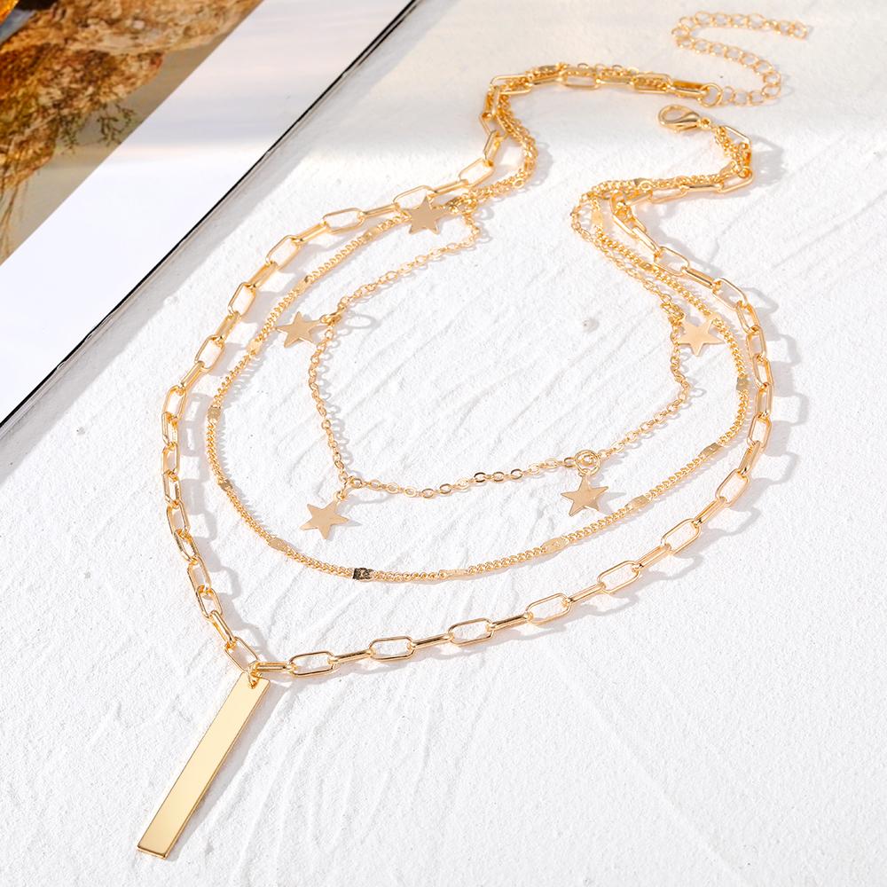 2023 Nuova Collana Moda Semplice Collana in Tre Pezzi Set Coppia Regalo Collana Ciondolo Stella Quadrato Festa Fascino Donna Catena Maglione Collana Bohemien