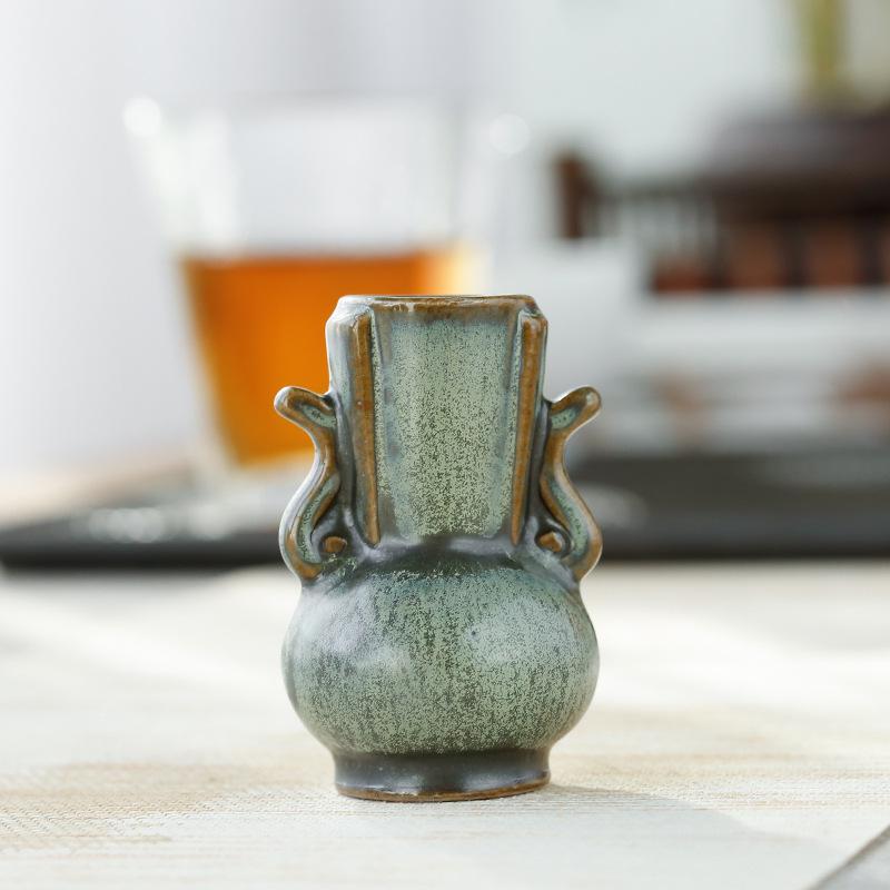 Bronze Glaze Chinese Ceramic Mini Hydroponic Vase - Creative Small Tabletop Flower Ornament