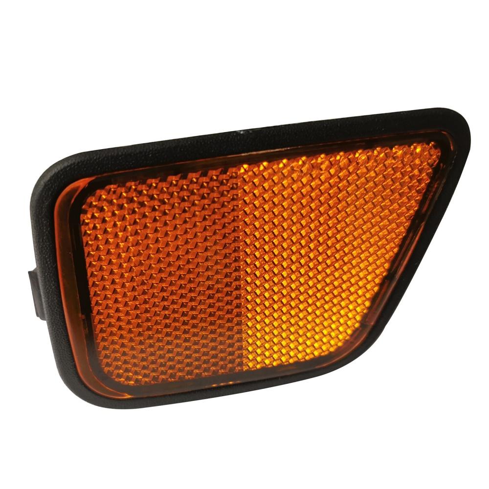 1 Pair Amber Front Bumper Reflector For Honda CR-V 1997-2001