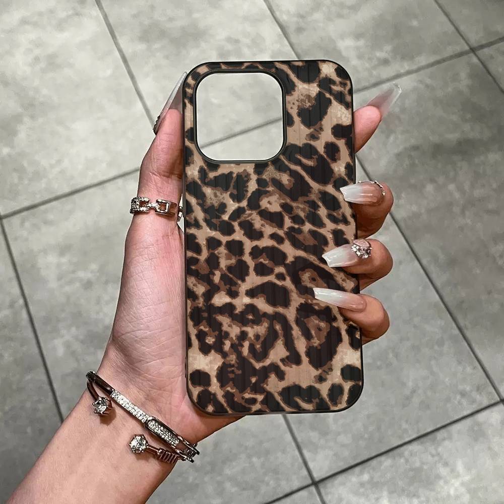 Leopard Cheetah Print For Iphone 17 16 15 14 Plus 13 12 11 Pro Max Pro Luxury Stripe Phone Cases