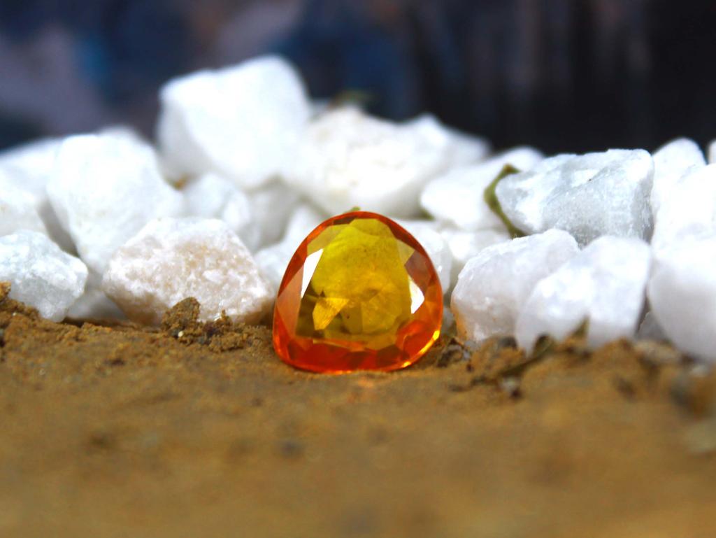 5.15 Carat Superior Quality Pear Shape Orange Sapphire Natural Certified Loose Gemstone SN438