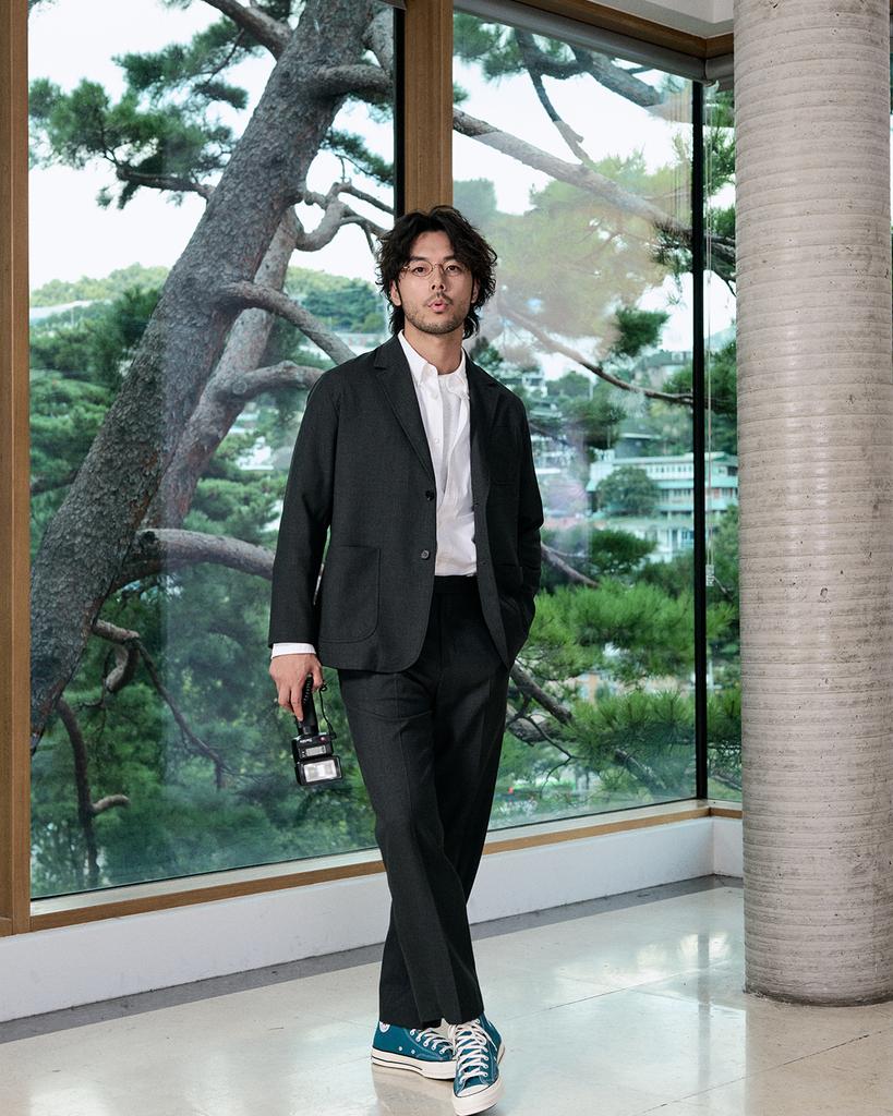 Laijeuaenbillou W302 Woolithic Everyday Smart Tapered Slacks Dark Grey