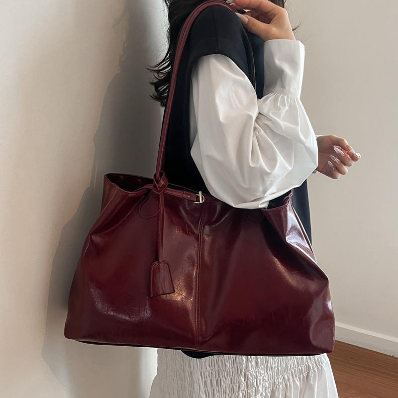 Borsa Tote in Pelle Lucida da Donna Grande Capacità Borsa a Spalla Borsa a Mano di Design alla Moda Uso Quotidiano Stile Classico