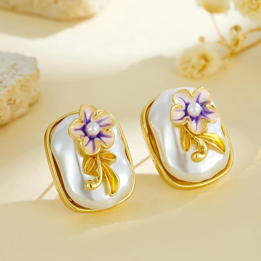 

Light Luxury Flower Necklace Women Bohemian Sweet Earrings Choker Flower Stud Earrings Party Necklace