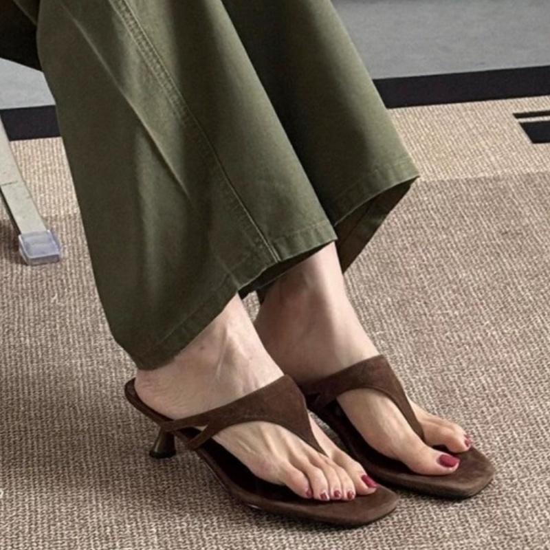 Retro Style Clip Toe Women Flip Flops Summer New Mid Heels Dress Women Slippers Vacation Comfortable Concise Sandalias