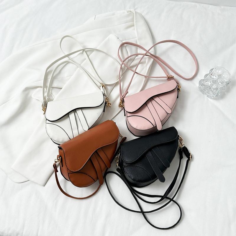 Sac Selle Urbain Chic Pour Femmes 2024 Mode En Cuir Synthétique Noir Classique