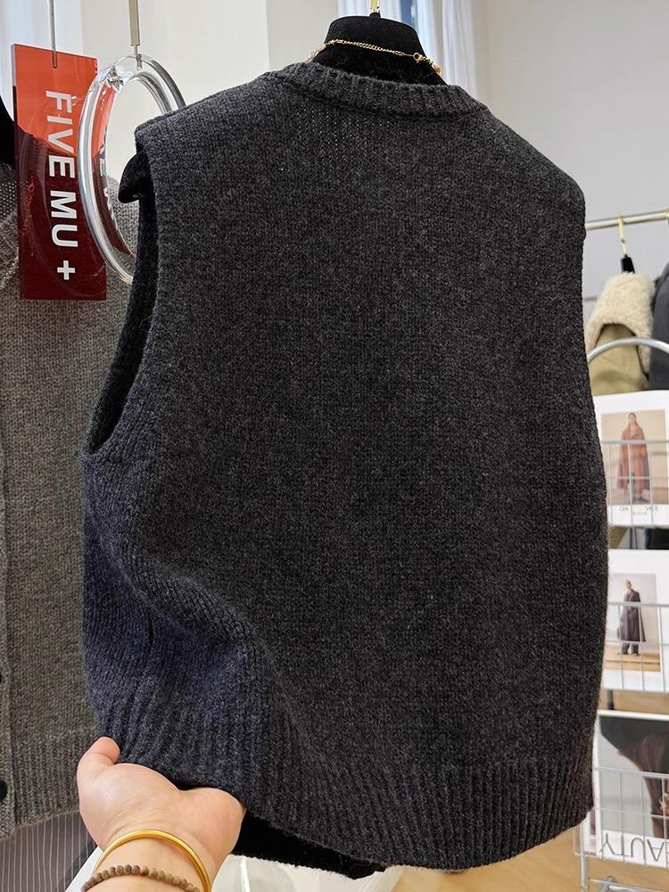 Women's Dark Grey European Style Sleeveless Sweater Vest - Autumn/Winter Knit Cardigan with Round Neck
