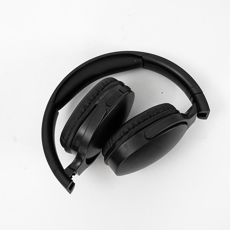 Cross-border P2961 Bluetooth 5.3 Foldable Over-Ear Wireless Card-Insert Headset in Retro Style.
