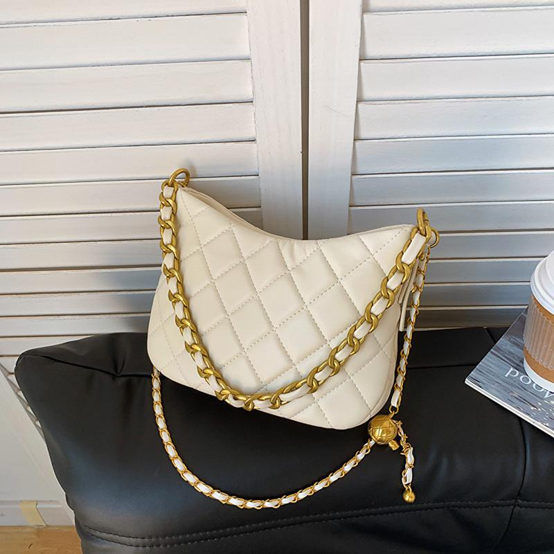 Medium-sized Pu Shoulder Bag With Chain Strap For Daily Wear Black Ivory Brick Red