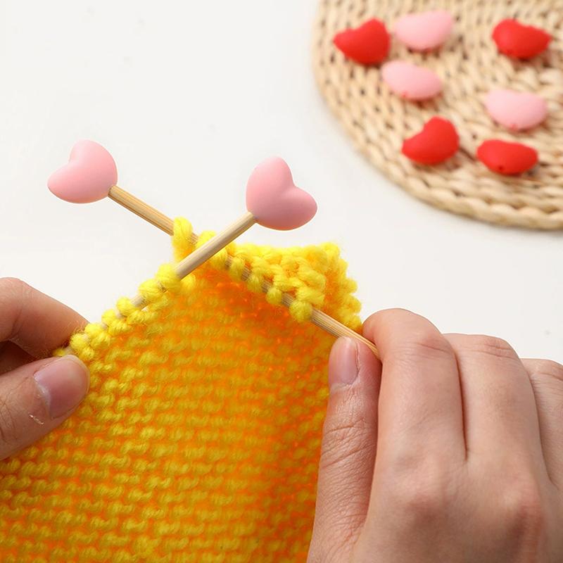 6 Pièces Protège-Pointes d'Aiguilles à Tricoter Bouchons d'Aiguilles Pointus en Forme de Cœur Butées de Mailles Capuchons d'Aiguilles Accessoires de Tricot