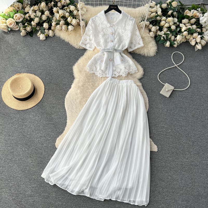 

French Fashion Lapel and Waist Tight Pleated Skirt Short Sleeve White One size