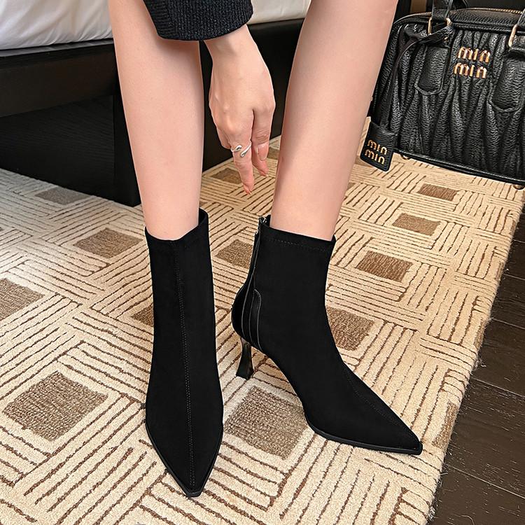 Qiaoyu temperament pointed short boots women's 2025 autumn and winter new small thin heel 7cm elastic boots high heel thin boots
