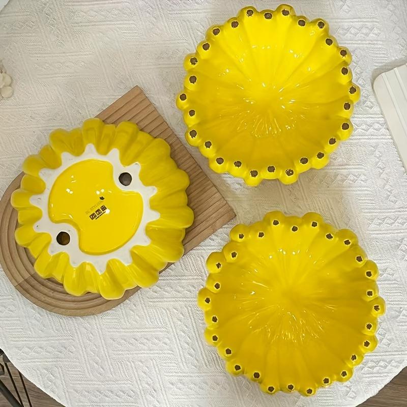 1 peça Tigela de Frutas Cerâmica Elegante em Forma de Banana, Acabamento Brilhante Amarelo Vibrante, Design Semelhante a Pétalas, Durável, Seguro para Alimentos, Decoração para Casa ou Restaurantes de Hotel