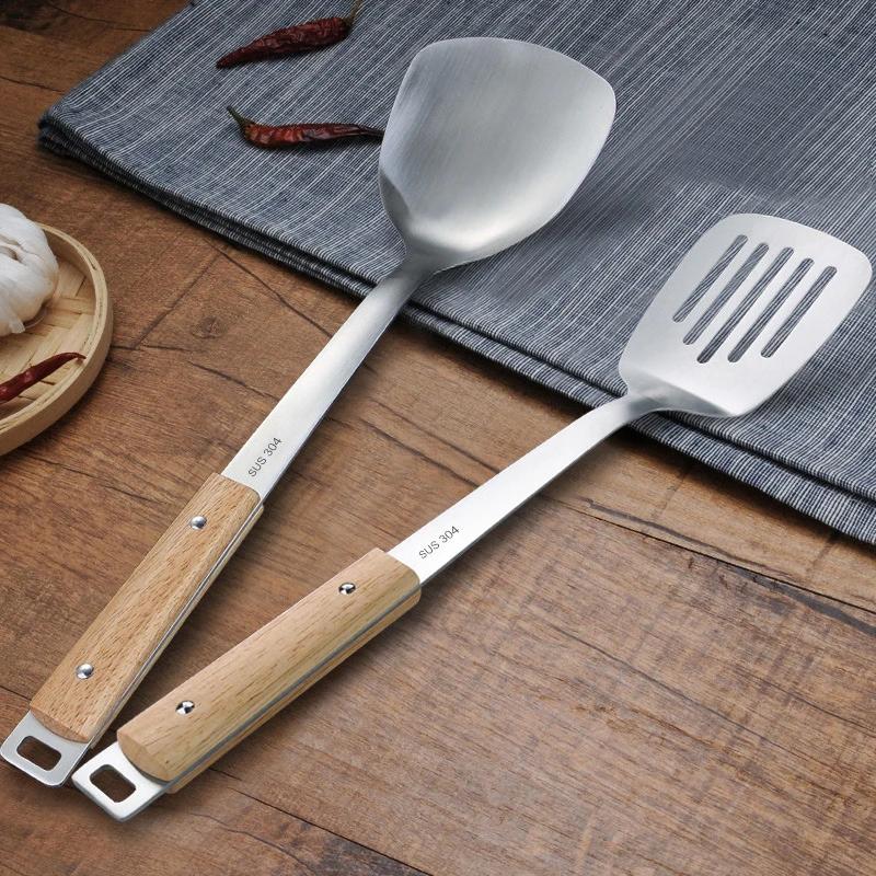 Wooden Handle Wok Spatula 304 Stainless steel spatula cooking Utensils spoon long handle Large Size turner Fried Steak Shovel