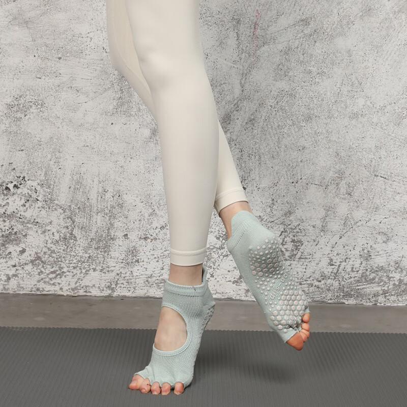 OEING Open-Toe Non-Slip Yoga Pilates Socks One Size, 2-Pack