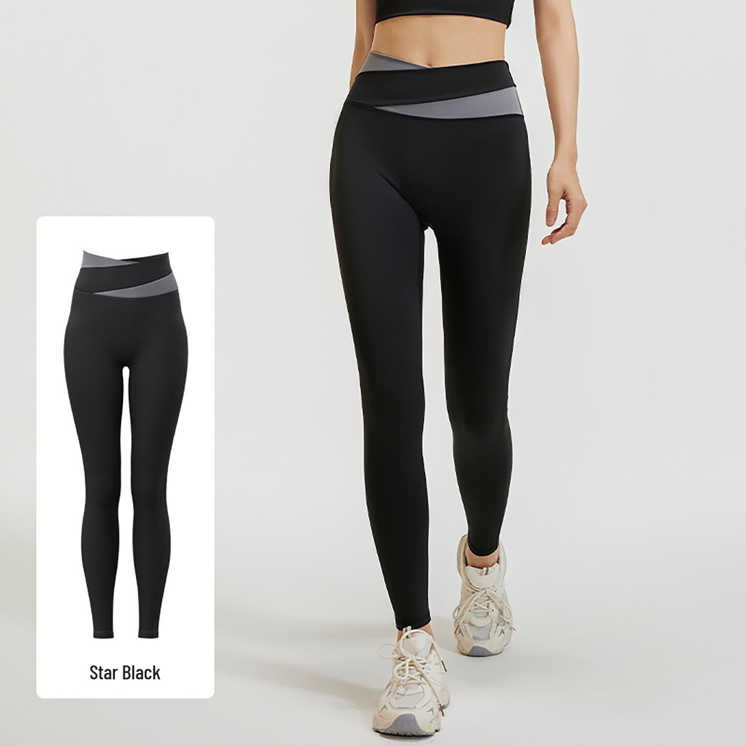 

Леггинсы для йоги с высокой посадкой, контролирующие живот, с цветовыми блоками - приятные к коже и идеально подходящие для занятий фитнесом на открытом воздухе. Medium