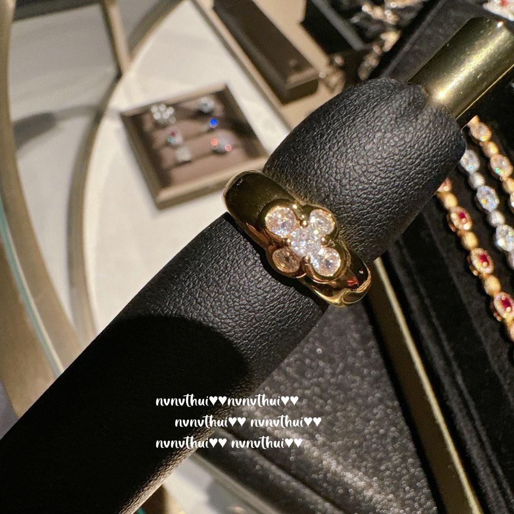 

Italian Vintage Brushed Pigeon Egg Gem Bracelet Vintage Plated 18K Gold, Sunflower Zircon Bracelet