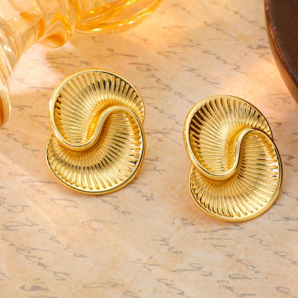 Ins Style Copper Plated 18k Gold Droplet Texture Spiral Earrings Internet Famous Same Asymmetrical Color Retention Women