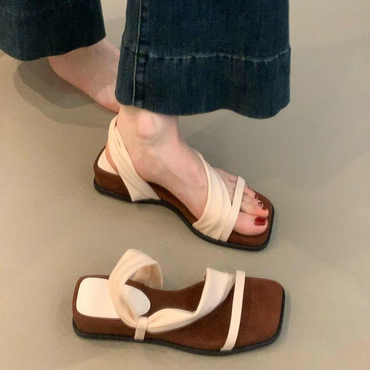 Two wear thick-soled comfortable sandals, female retro vacation style, foreign style, versatile, comfortable soft bottom with skirt, one word with s