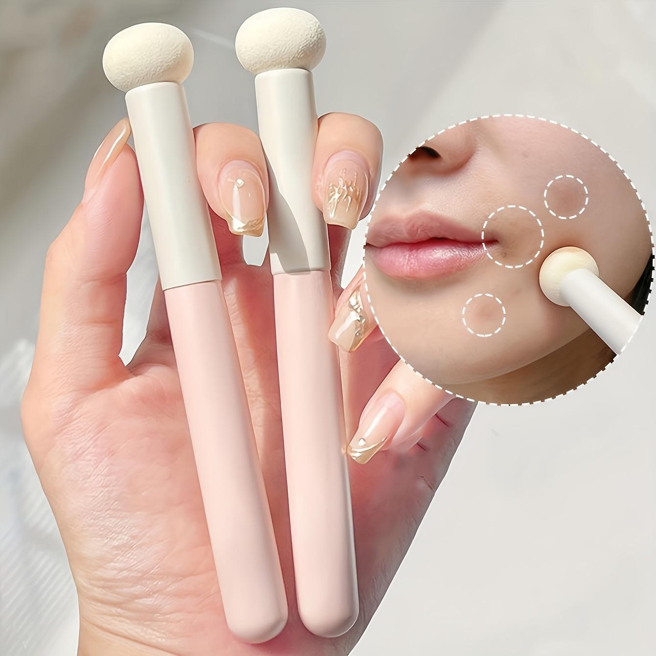 

2pcs Set of Soft Mushroom Head Foundation Brushes - Multi-Functional, Concealer Brush Set, Sponge Head, Portable Makeup Brushes 2 golden spray painted mushroom heads
