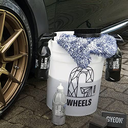 GYEON Q2MA-WM WheelMitt, Microfiber Cloth, Wheel Cleaning Mitt, Car Wash Supplies