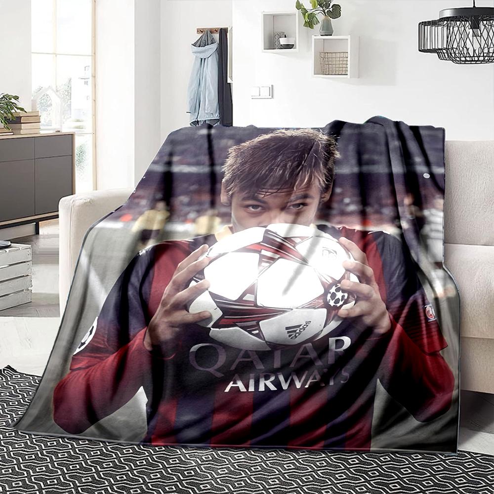 Legends Made Not Born printed flannel breathable and warm blanket, a stylish home gift, suitable for home, office and bedspread use. 15a14