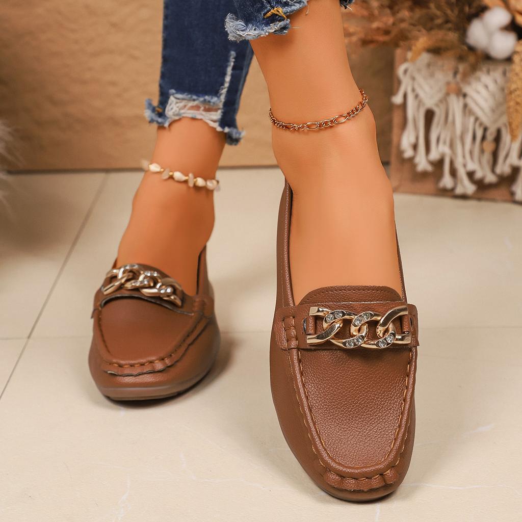 Fashion Women Loafers Spring Autumn New Bean Shoes Female 2025 New Round Head Comfortable Sneakers Women Trend Chain Casual Mother Shoes