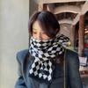 New rhombus plaid wool scarf women's winter Korean version versatile knitted fashion warm student scarf tide