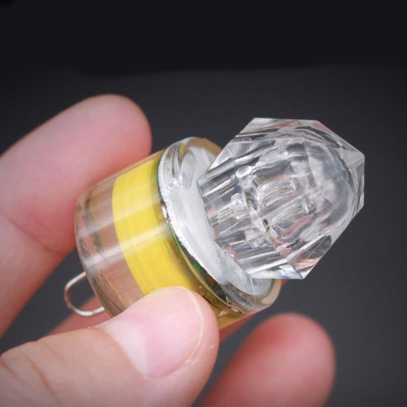 Angelköder LED Nachtlicht Leuchtende Lampe Fischköder Anziehendes Licht Lampe Köder Unterwasserköder Blinker