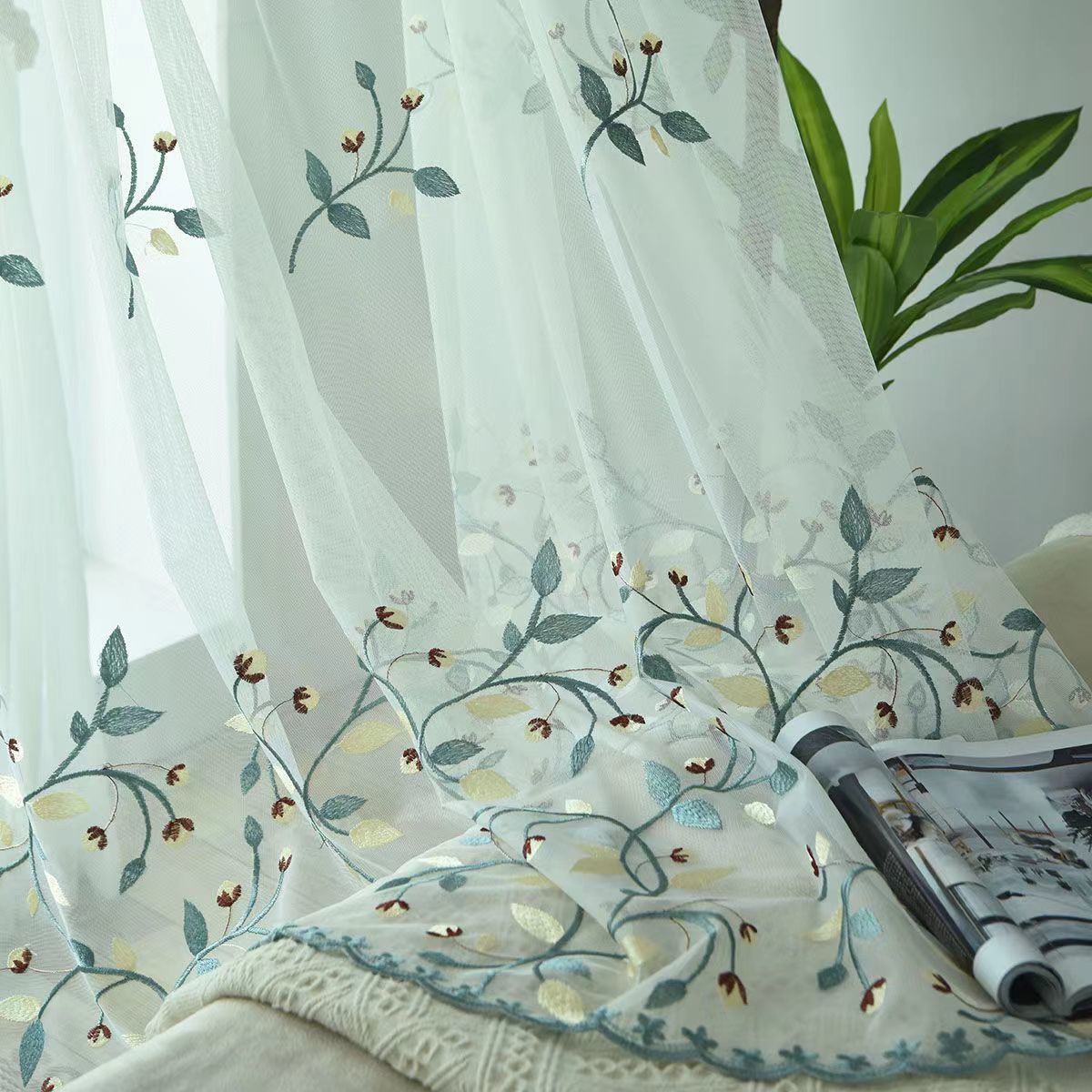 

Занавеска из вышитой оконной пряжи, тюлевые шторы с вышивкой, европейские занавески из оконной пряжи с трехмерным тиснением, прозрачные шторы 300*270CM