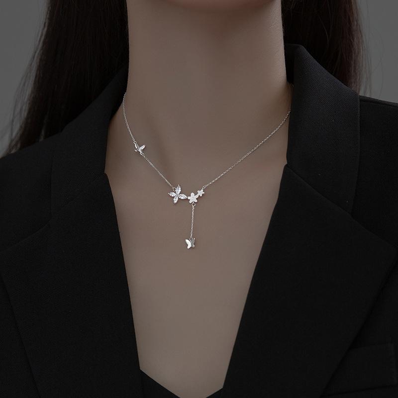 925 Silver Flower Necklace Women Simple Elegant Shiny Zircon Butterfly Tassel Clavicle Chain Wedding Jewelry Gift
