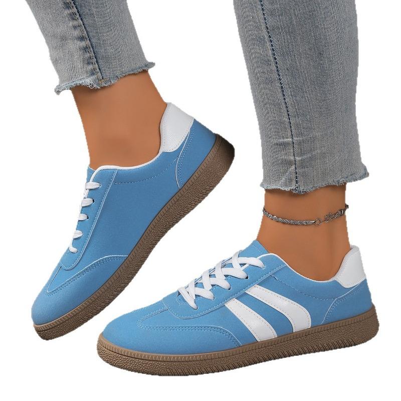 New Large-sized De Xun Shoes Round-toed Lace-up Sports Shoes Retro Flat Casual Women's Shoes