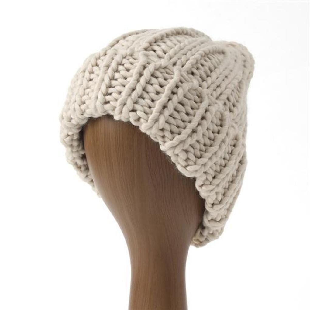 MI Twisted Knit Beanie (Beige)