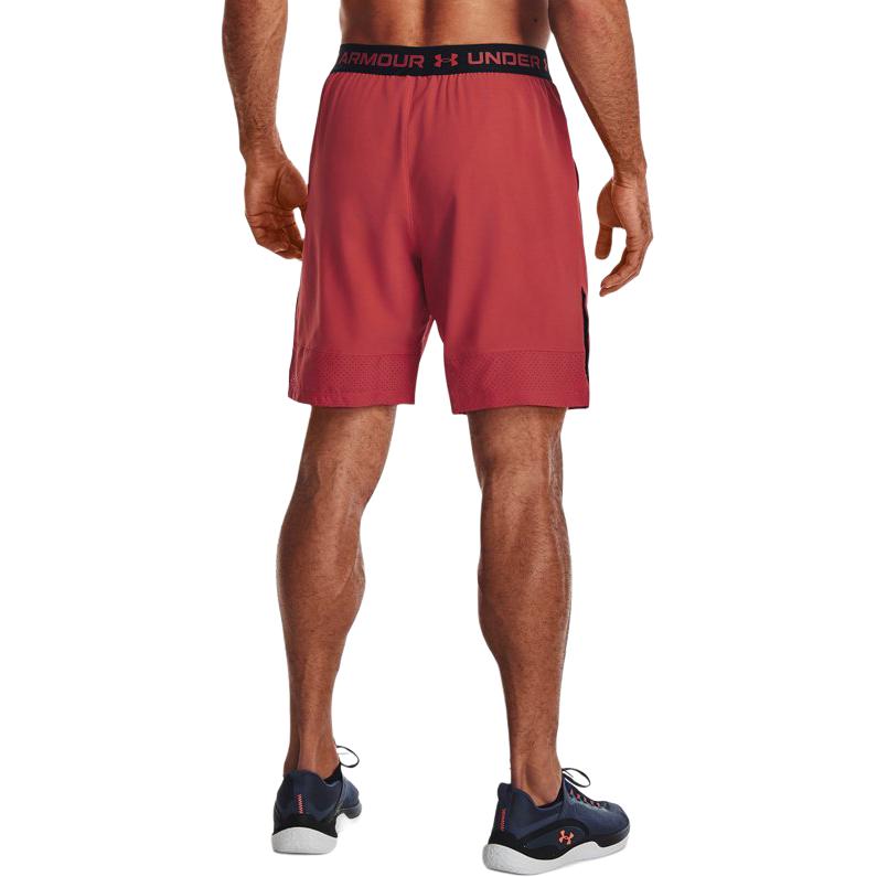Under Armour Lightweight Woven Training Shorts Men Shorts Red 1370384-638