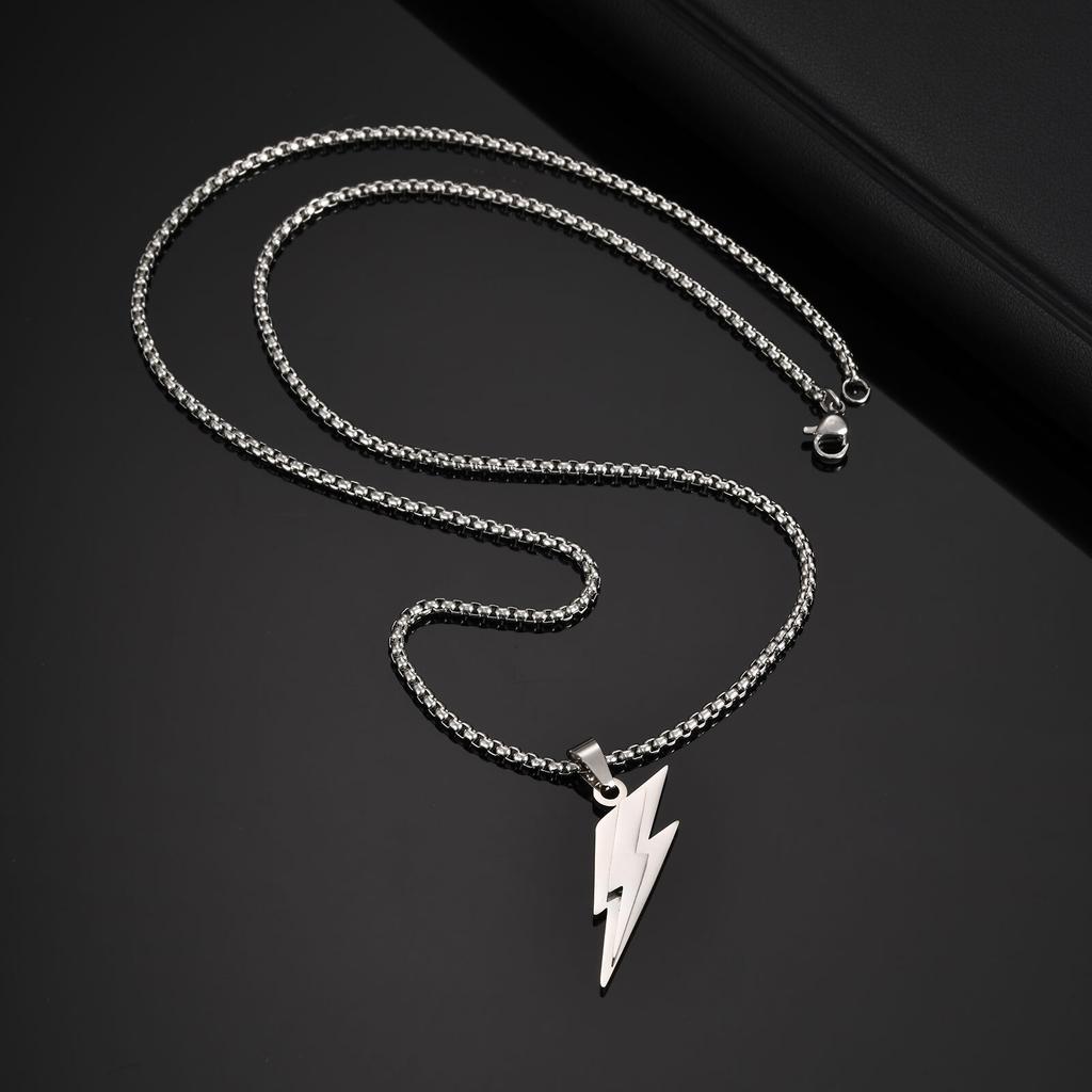 Vnox Stainless Steel Lightning Pendant Necklace, 60cm Box Chain with Lobster Clasp, Punk Waterproof Jewelry Gift for Men Women
