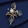 Exquisite Iris, High-end Femininity, Versatile and Light Luxury Brooch