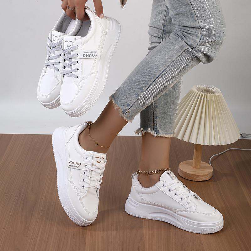 Super Comfortable White Sneakers for WomenSpring and Summer New Versatile Soft-soled Sports Sneakers Casual Shoes