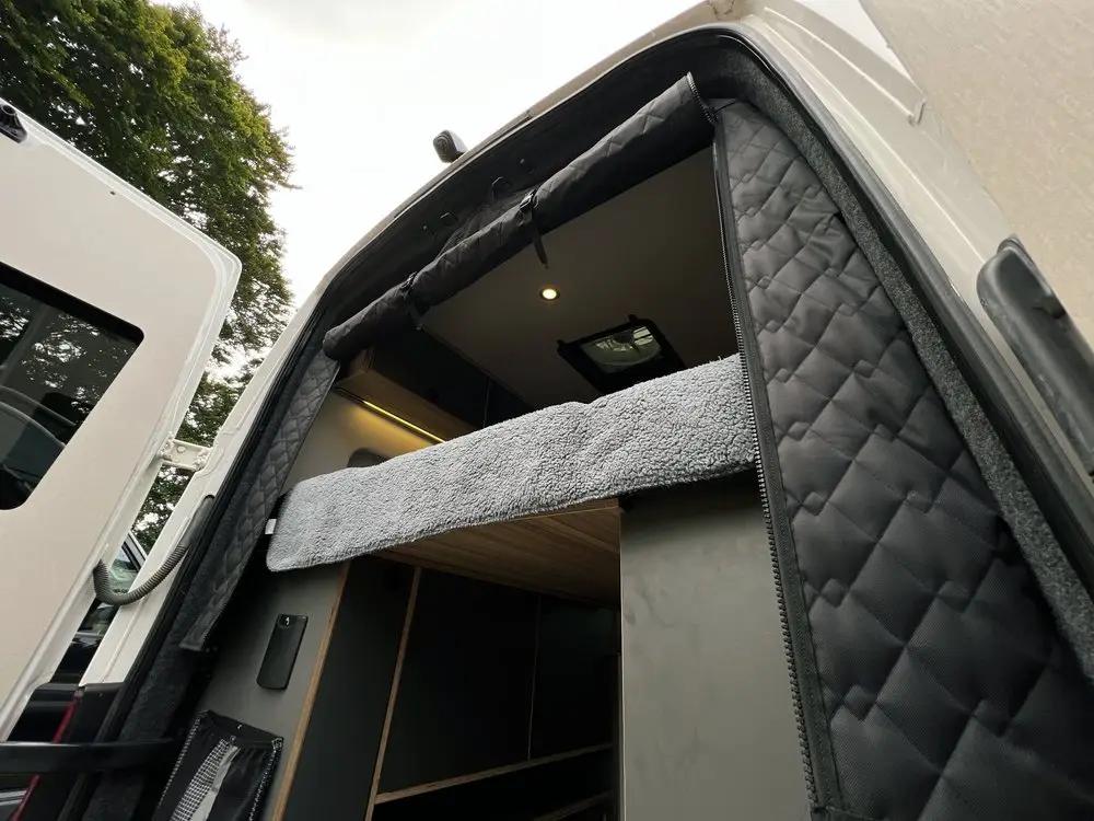 Isolierte Thermoschutzabdeckung für Wohnmobile für hintere Flügeltüren oder Heckklappe für Fiat Ducato Peugeot Boxer Citroen Jumper 2006+ Ram Promaster