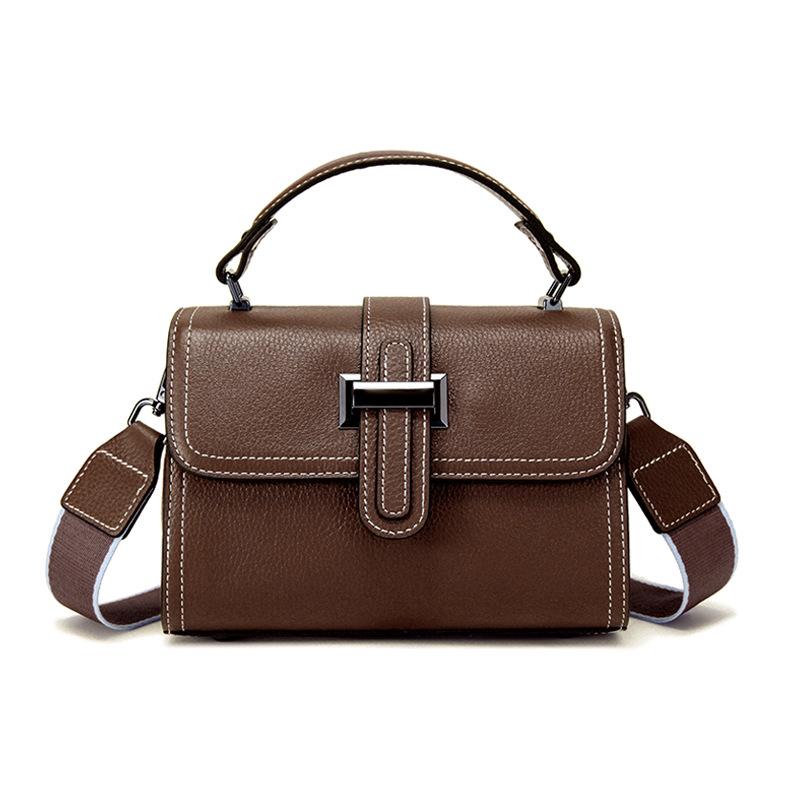 

Small Bag for Women, Top Layer Cowhide, High-End Feel, Crossbody Bag, Versatile Shoulder Bag, Handheld Small Square Bag, Export Cross-Border коричневий