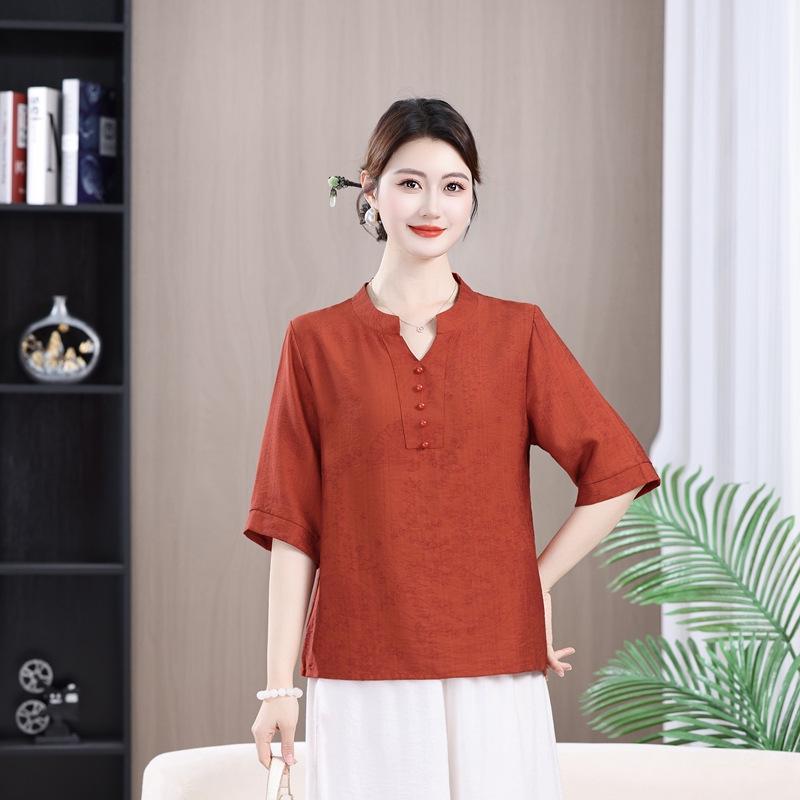 

Elegant Spring Printed T-Shirt for Middle-Aged and Elderly Moms - Stylish, Simple, Loose Fit XL (90-115 lbs) помаранчевий