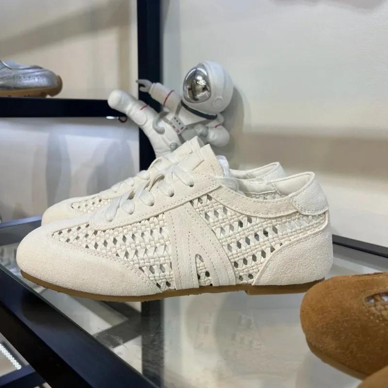Fashion 2025 New Women's Retro Woven Openwork Sandals Breathable Mesh Soft Sole Casual Sneakers for Summer Versatile & Comfortable