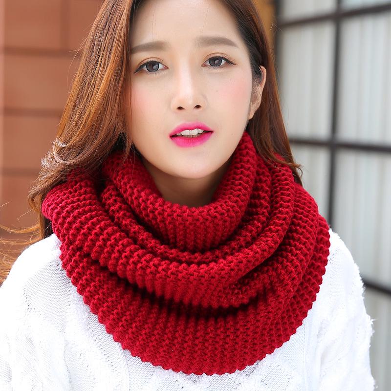 Women's Knitted Wool Snood: Winter Warm Solid Color Neck Warmer & Protector for Students and Couples