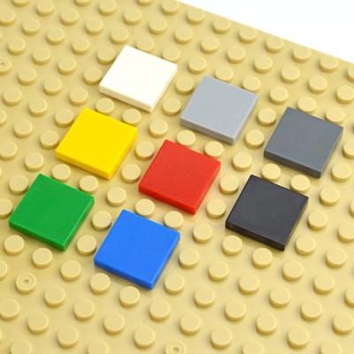 50pcs DIY Building Blocks 2*2 Figure Bricks Ceramic Tile 2x2 Educational Creative MOC Bricks 3068 Smooth Flat Tiles Toys