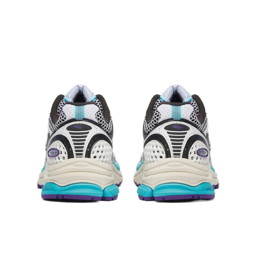 Saucony ProGrid Triumph 4 Low top Running Shoes Unisex White S70704-13