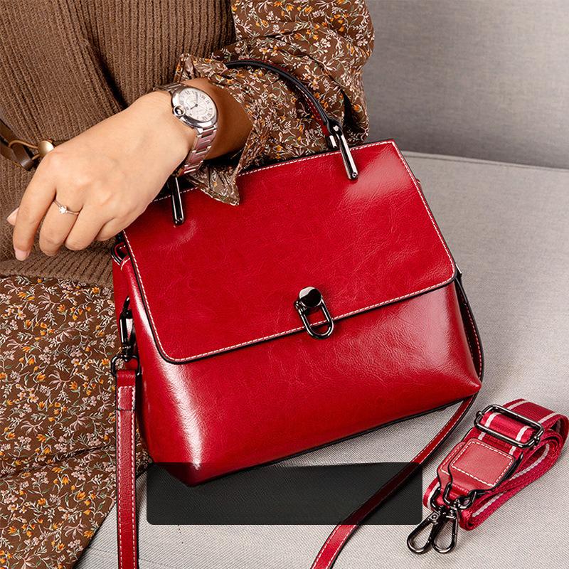 Genuine Leather Shell Bag for Women, Top Grain Oil Wax Cowhide Shoulder Purse, 2026 New Minimalist Clutch, Soft Texture Crossbody Bag, Vintage Style