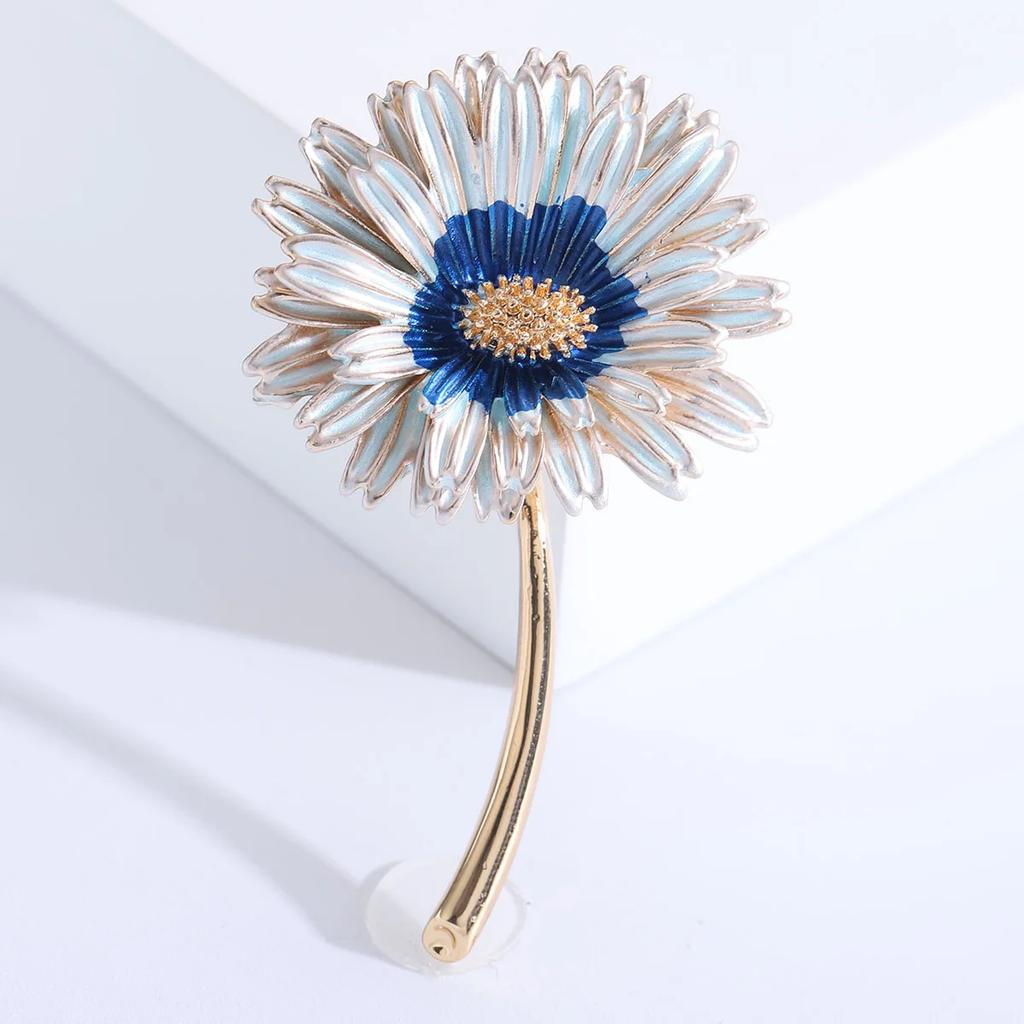 Enamel Chrysanthemum Brooches for Women Sunflower Plant Lapel Pins Event Funny Luxury Gifts New Year Friends Decoration