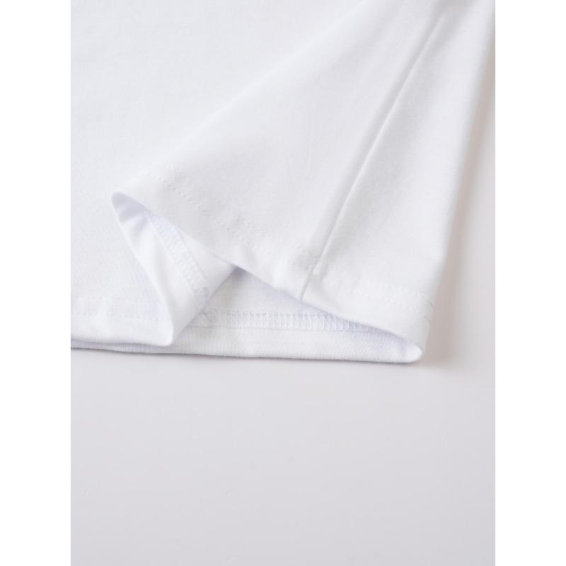 Herren Knopf-Henley-T-Shirt mit kurzen Ärmeln.