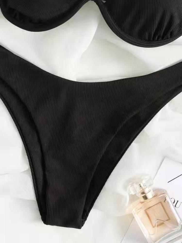 Nouvel Été Nouveau Bikini Fête de Plage Sexy Dames Maillot de Bain Deux Pièces Couleur Unie Une Épaule Ensembles Soutien-Gorge Français Femmes Découpé Y2k Vêtements Féminins